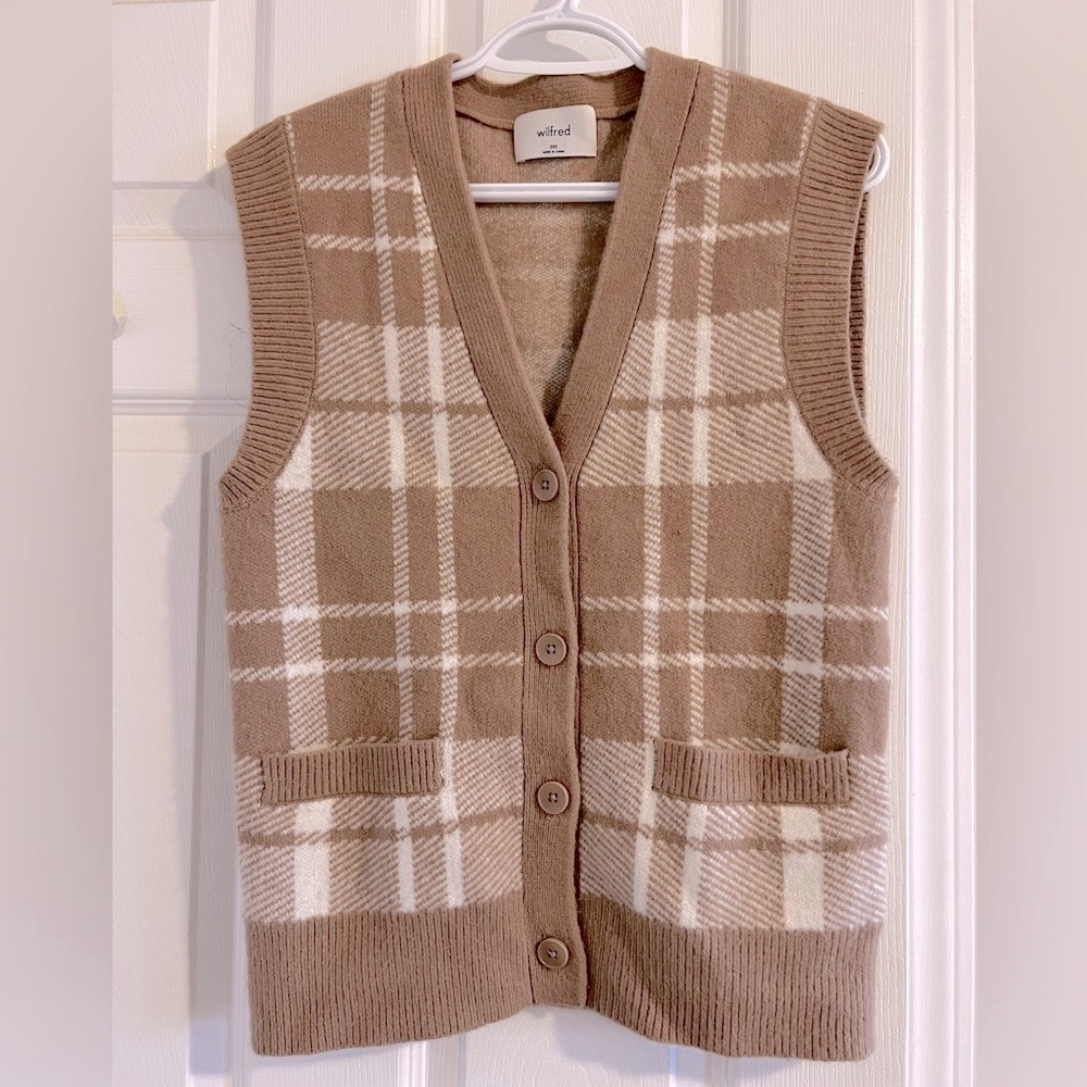 Aritzia - Wilfred plaid vest